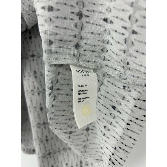 Hudson North Short Sleeve Linen White Gray Print Top - Picture 6 of 7